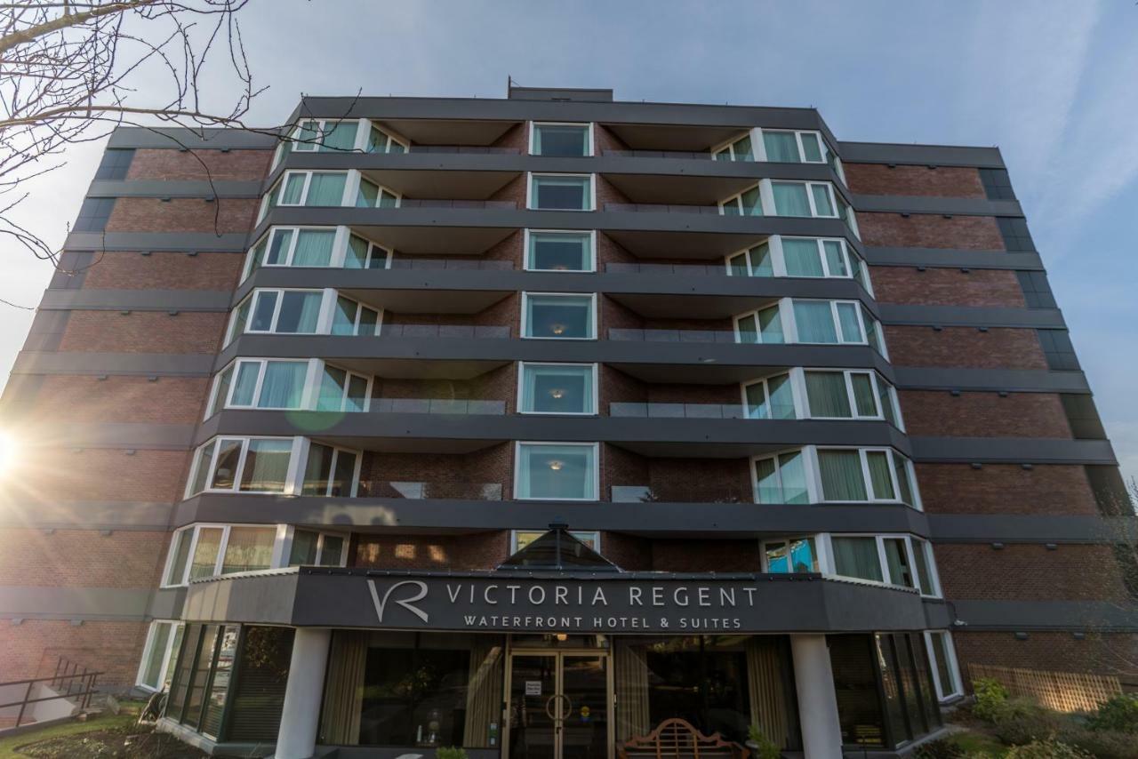 Victoria Regent Waterfront Hotel & Suites Exterior photo